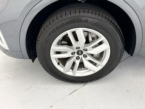Certified 2023 Audi Q5 2.0T Premium w/ Convenience Package AWD/4WD image 28