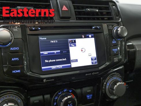 Used 2018 Toyota 4Runner TRD Off-Road Premium image 19