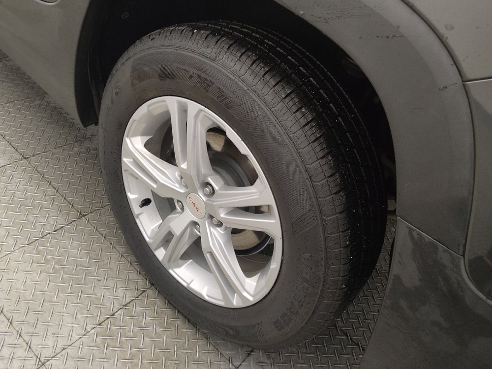 Used 2020 GMC Terrain SLE FWD image 31