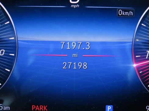 Used 2024 Mercedes-Benz GLE 350 4MATIC image 20