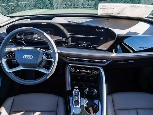 New 2025 Audi Q5 Premium Plus image 12
