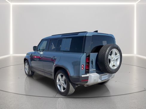 Used 2020 Land Rover Defender 110 SE AWD/4WD image 7