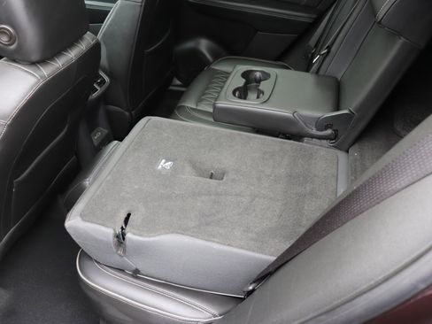 Used 2022 Buick Envision Avenir w/ Technology Package II image 26