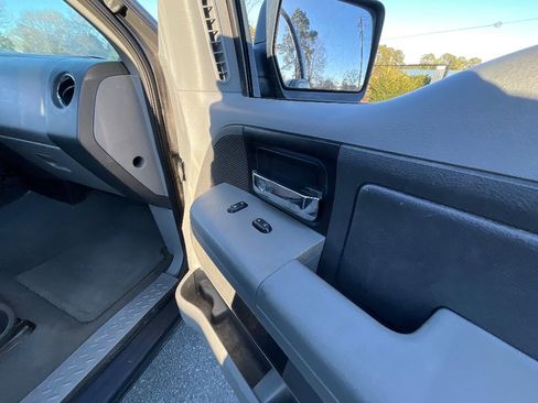 Used 2008 Ford F150 XLT image 37