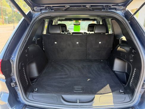 Certified 2021 Jeep Grand Cherokee Limited w/ Quick Order Package 28K 80th AWD/4WD image 10