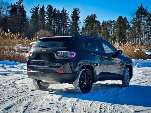 New 2026 Jeep Compass Latitude AWD/4WD image 3
