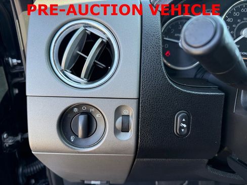 Used 2006 Lincoln Mark LT 4x4 image 26