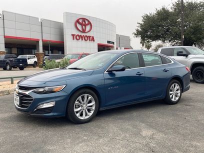 Used 2025 Chevrolet Malibu LT