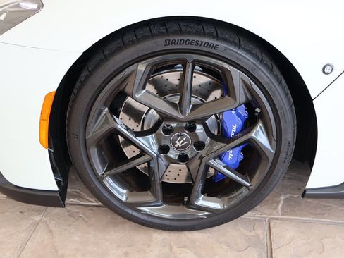 Used 2024 Maserati MC20 Cielo image 10