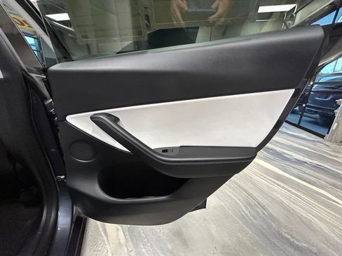 Used 2021 Tesla Model Y Performance AWD/4WD image 42