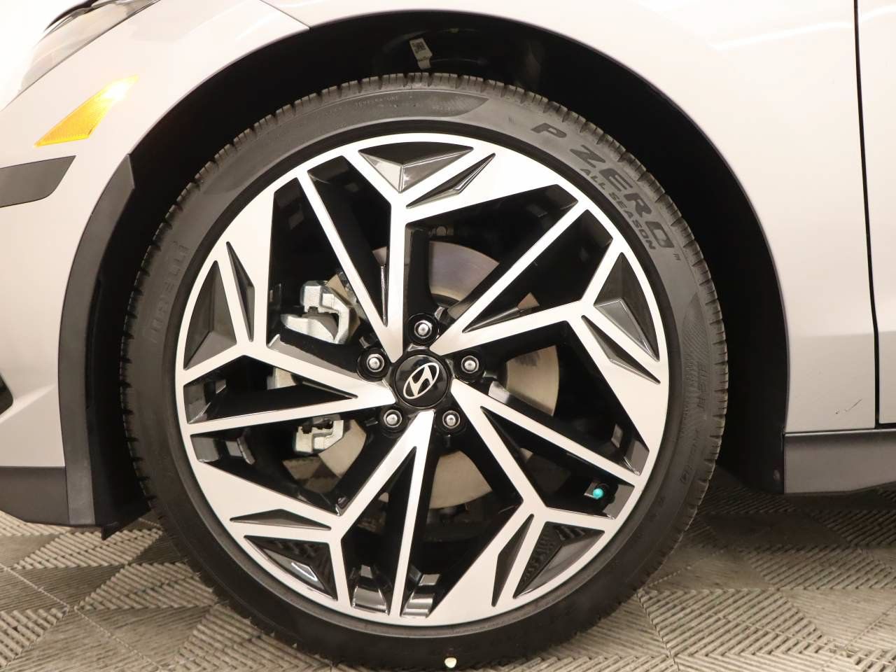 Used 2025 Hyundai Ioniq 6 SEL RWD image 7