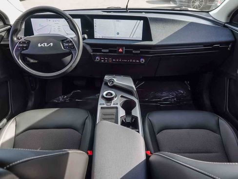 Used 2024 Kia EV6 Light image 11