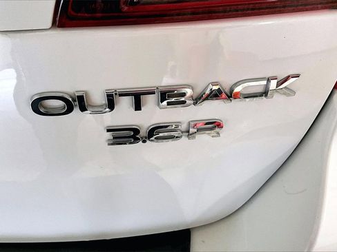 Used 2019 Subaru Outback 3.6R Limited w/ Protection Package #1 image 24