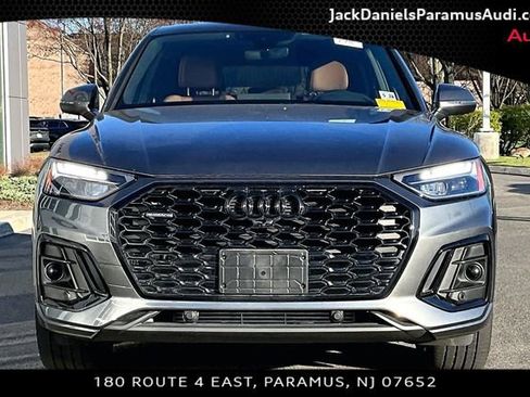Used 2023 Audi Q5 2.0T Premium Plus w/ Premium Plus Package AWD/4WD image 3
