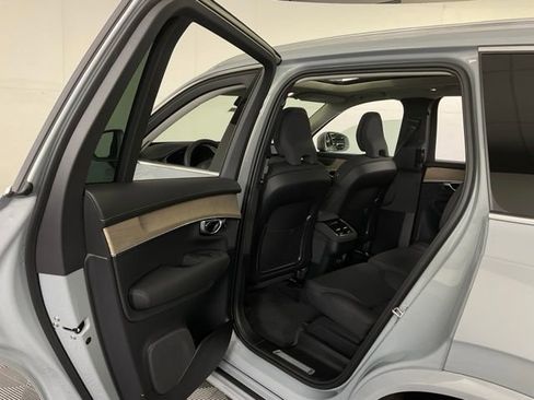 New 2026 Volvo XC90 B6 Plus w/ Protection Package Premier image 35