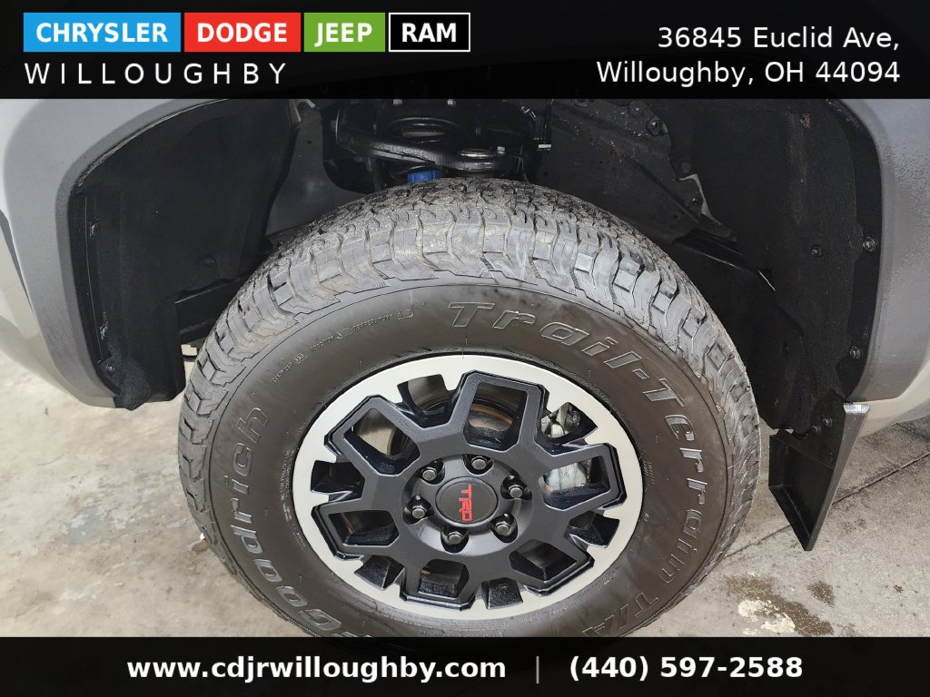 Used 2024 Toyota Tacoma TRD Off-Road AWD/4WD image 39