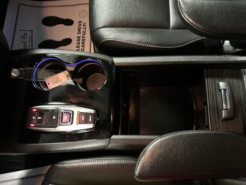 Used 2022 Honda Pilot Touring image 19