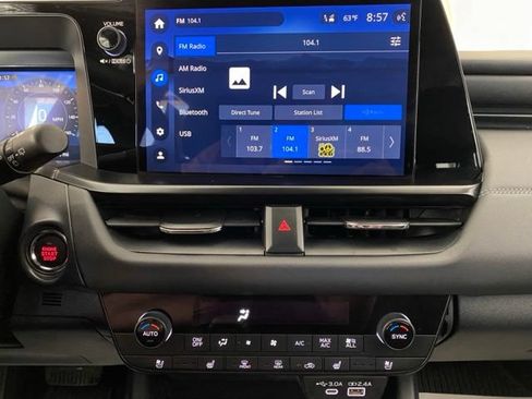 Certified 2026 Subaru Outback Touring XT AWD/4WD image 19