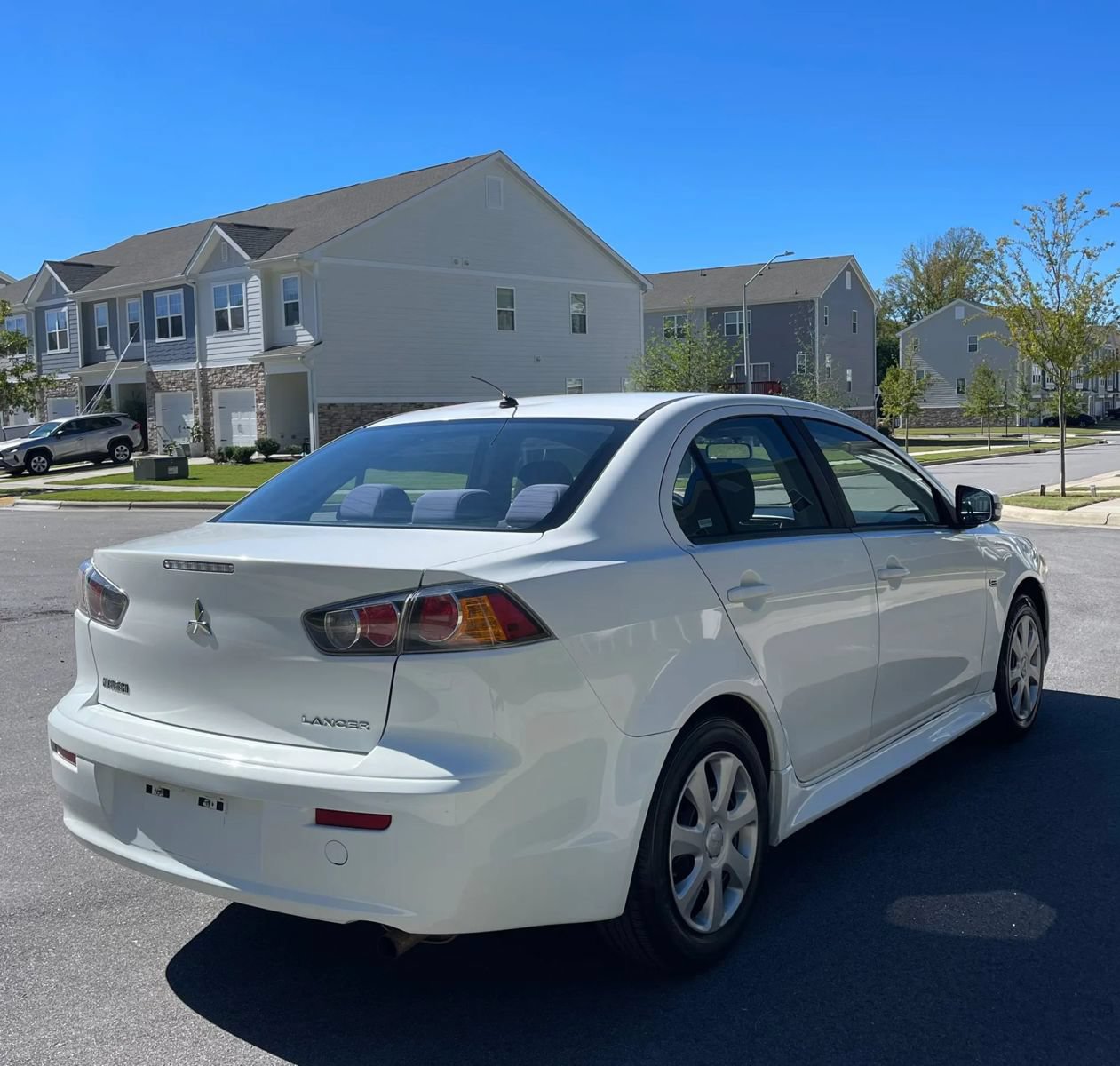 Used 2015 Mitsubishi Lancer ES FWD image 8