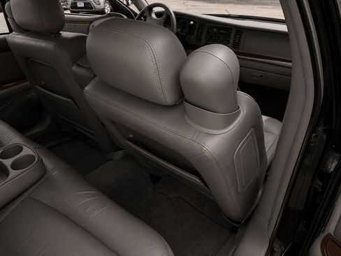 Used 2002 Buick Park Avenue Ultra w/ Gran Touring Pkg FWD image 15