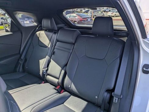 Used 2025 Lexus RX 350 image 30