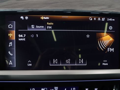 Used 2024 Audi Q4 e-tron Premium Plus w/ Premium Plus image 22