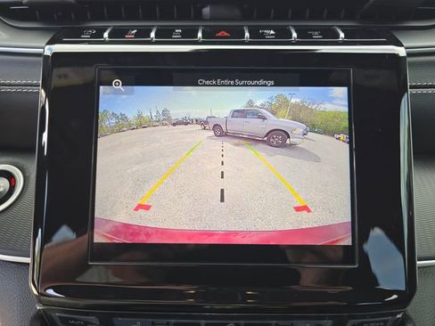 New 2026 Jeep Grand Cherokee L 2WD image 19