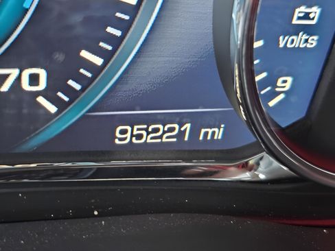 Used 2017 GMC Acadia Denali image 34