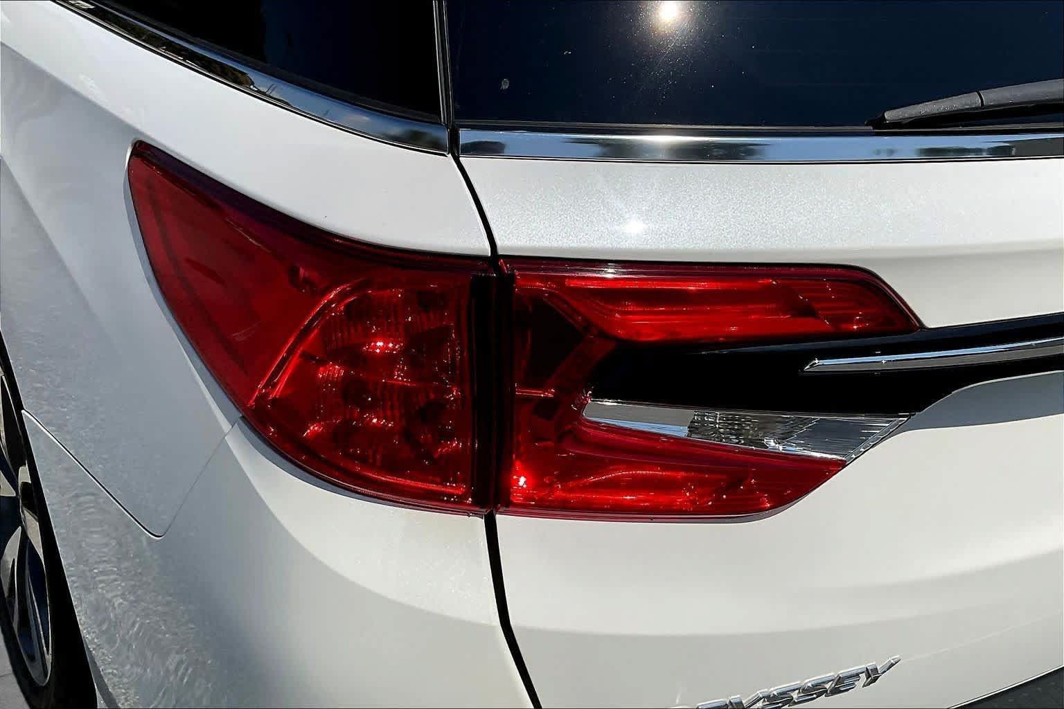 Used 2023 Honda Odyssey Touring image 29