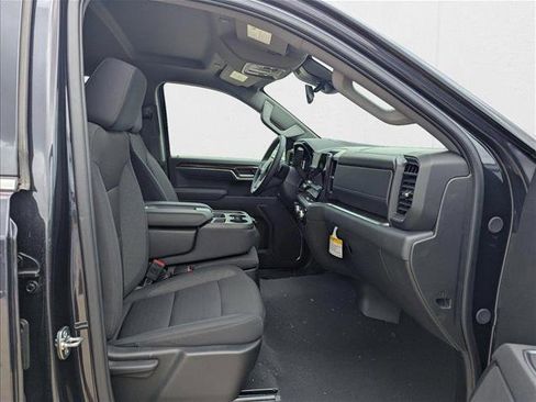 New 2025 GMC Sierra 1500 SLE image 20