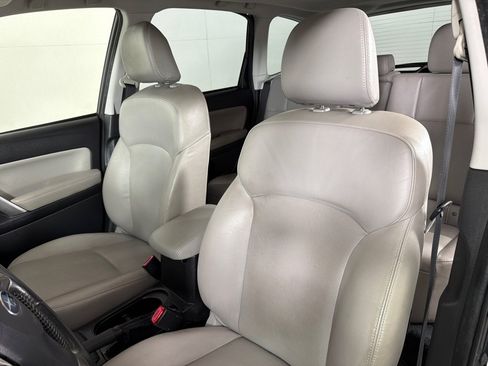 Used 2014 Subaru Forester 2.5i Limited w/ Popular Package #2 AWD/4WD image 9