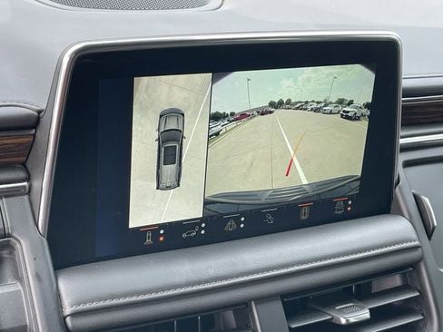 Used 2023 Chevrolet Tahoe High Country w/ Advanced Technology Package image 17