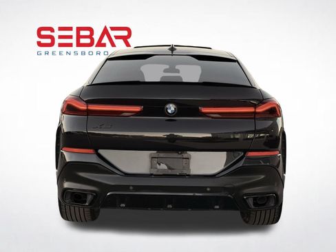 Used 2022 BMW X6 xDrive40i w/ M Sport Package AWD/4WD image 13