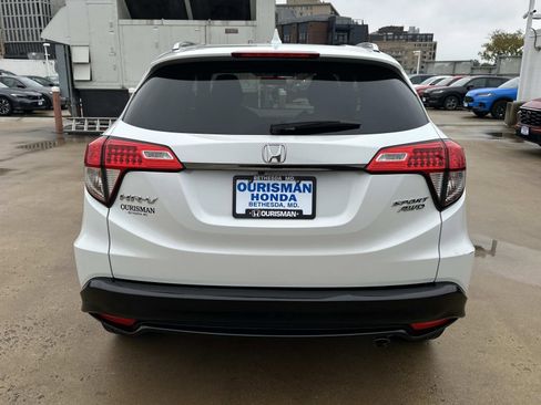 Used 2022 Honda HR-V Sport image 3