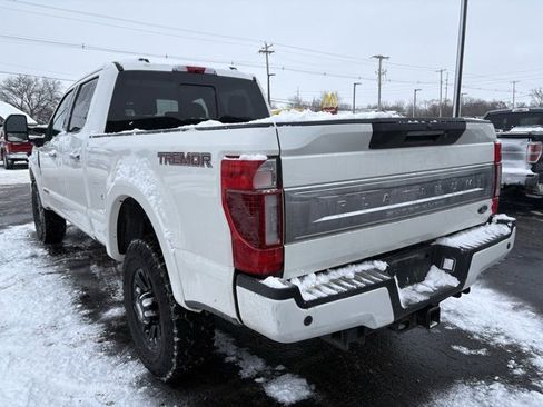 Used 2020 Ford F250 Platinum w/ Tremor Off-Road Package image 4