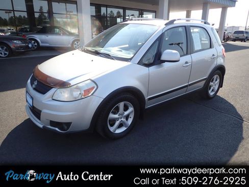 Used 2008 Suzuki SX4 AWD Hatchback w/ Touring Pkg image 1