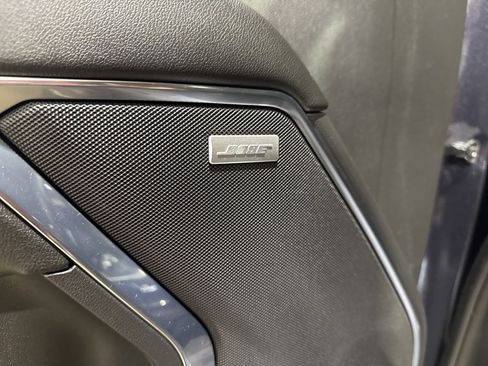 Used 2024 GMC Sierra 3500 SLT w/ SLT Convenience Package image 24