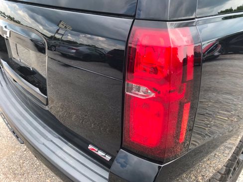 Used 2019 Chevrolet Tahoe LT w/ Luxury Package AWD/4WD image 30