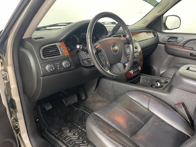Used 2007 Chevrolet Tahoe LT w/ LT Preferred Equipment Group AWD/4WD image 3