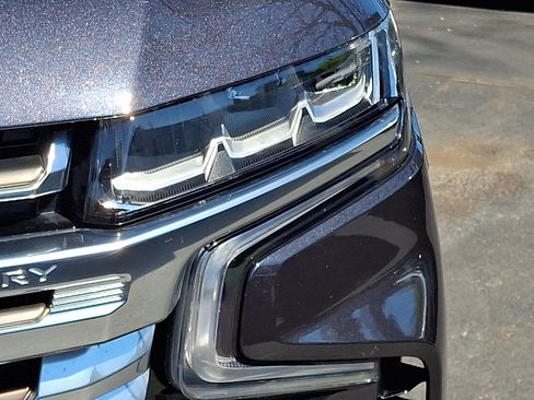Certified 2024 Chevrolet Tahoe High Country AWD/4WD image 10