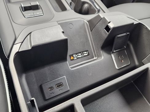 New 2026 GMC Sierra 2500 AT4X image 36