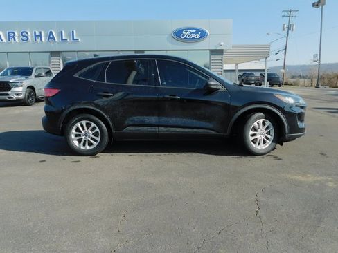 Used 2020 Ford Escape S image 10