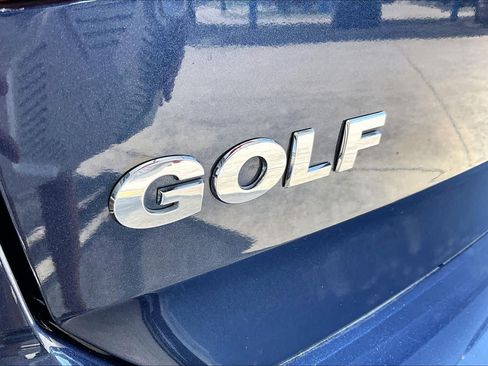 Used 2018 Volkswagen Golf S FWD image 31