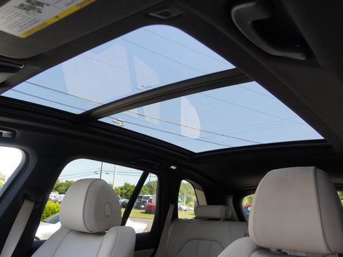 Used 2020 BMW X5 xDrive40i w/ Convenience Package AWD/4WD image 15