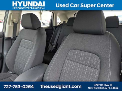 Used 2024 Honda HR-V LX image 7