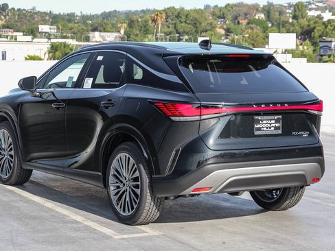 New 2026 Lexus RX 450h AWD image 6
