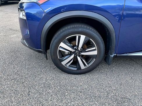 Used 2023 Nissan Rogue SL AWD/4WD image 7
