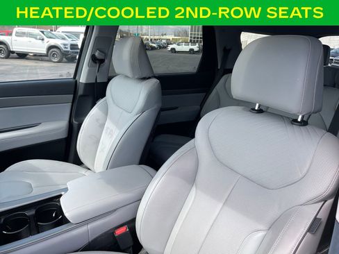 Used 2024 Hyundai Palisade SEL image 17