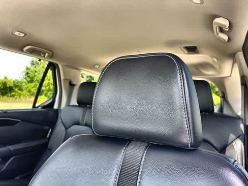 Certified 2025 Honda Pilot EX-L image 25