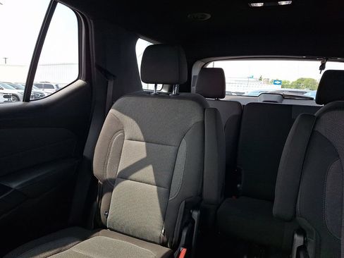 Used 2023 Chevrolet Traverse LT w/ LPO, Floor Liner Package AWD/4WD image 19
